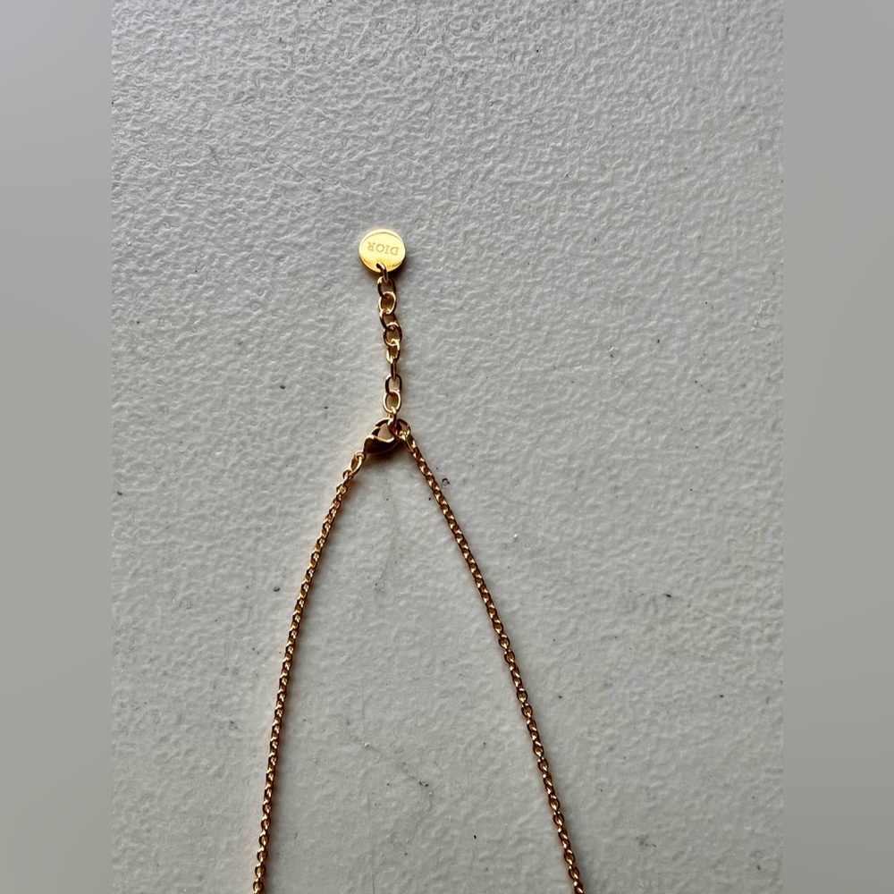 Dior Dio(R) Evolution Gold Crystal Pearl Necklace Worn Once - Picture 8 of 9